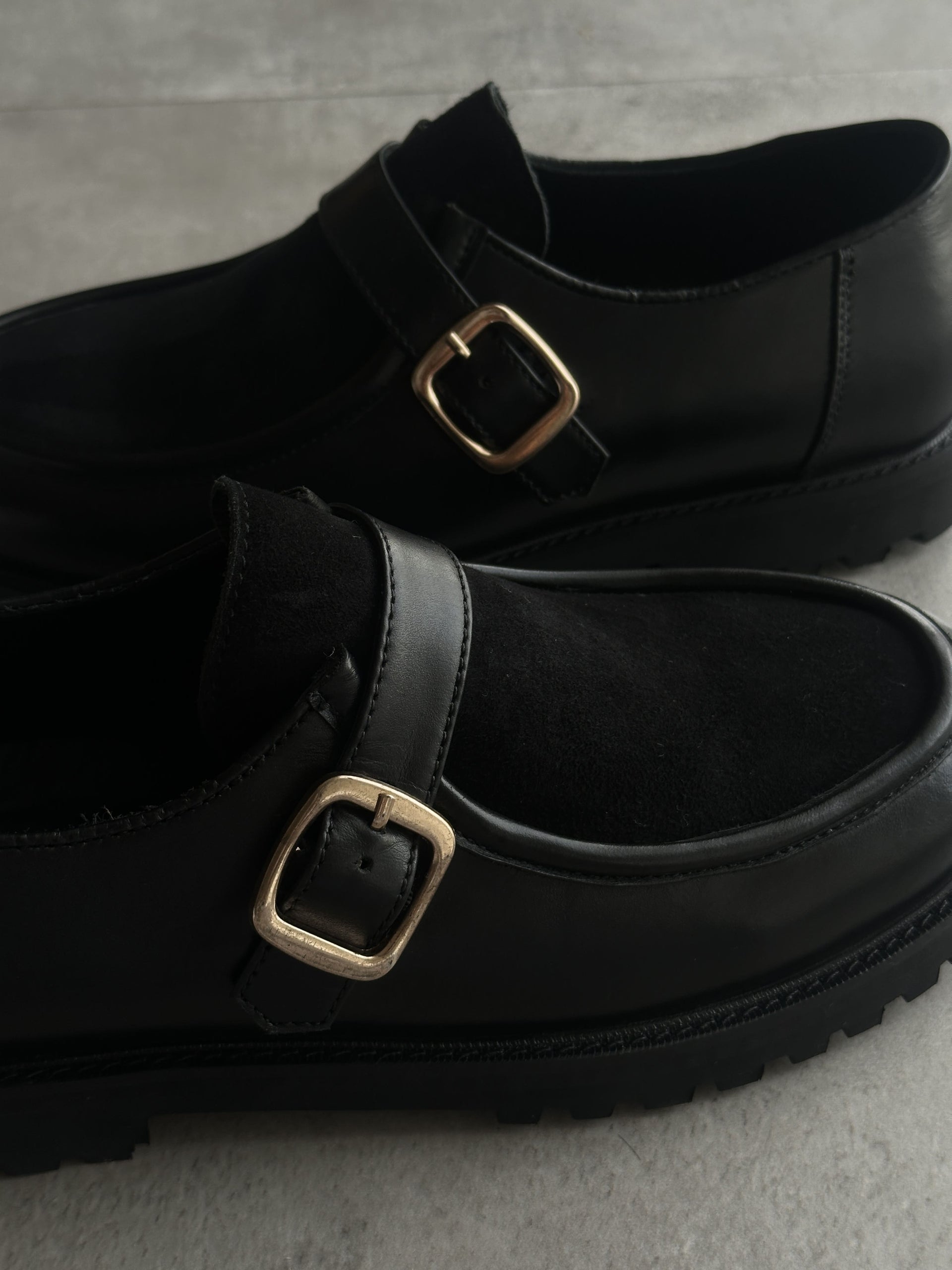 Camden Strap Derby
